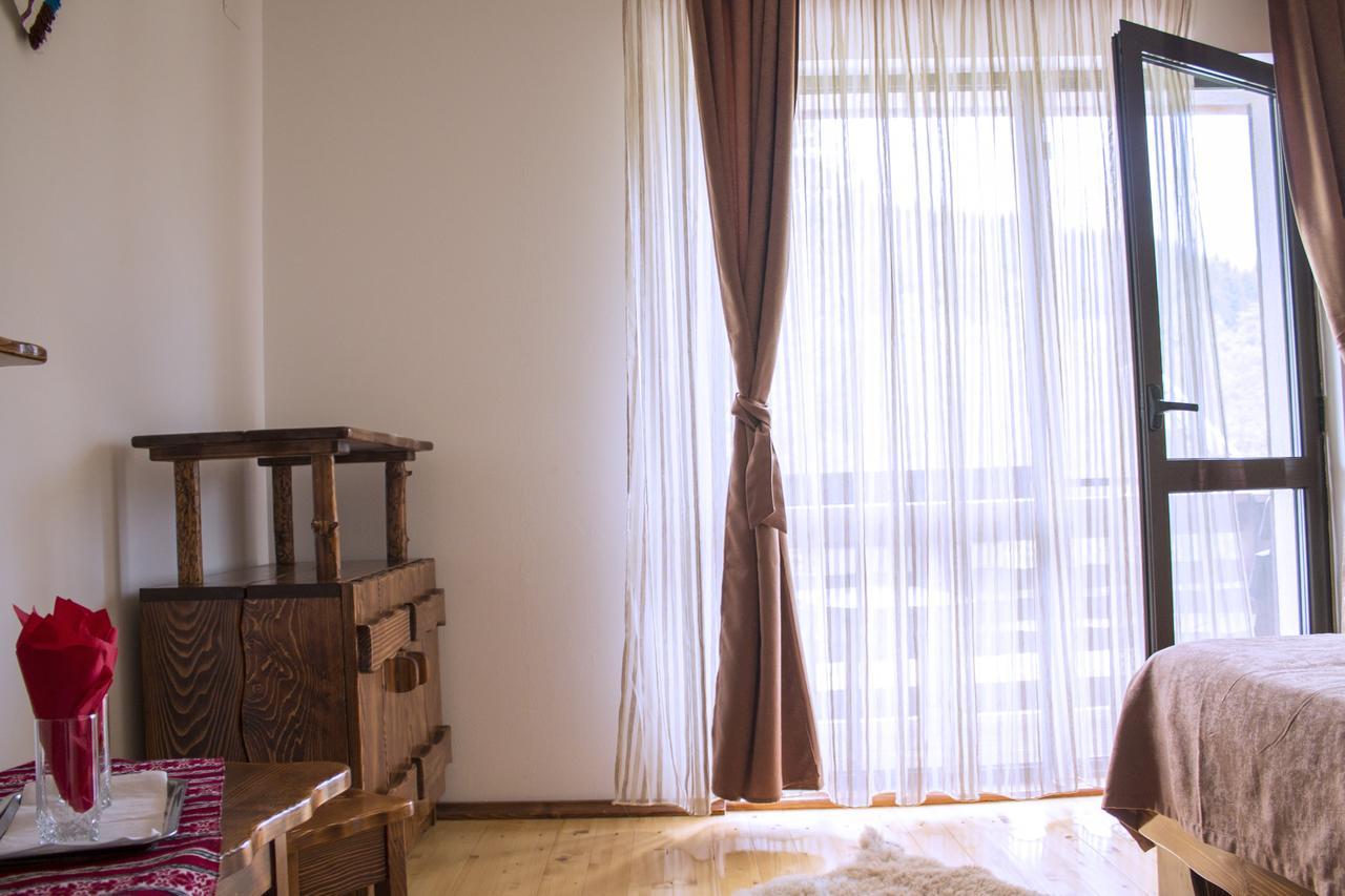 Cabana Barlogul Lupilor Vila Berevoesti Quarto foto