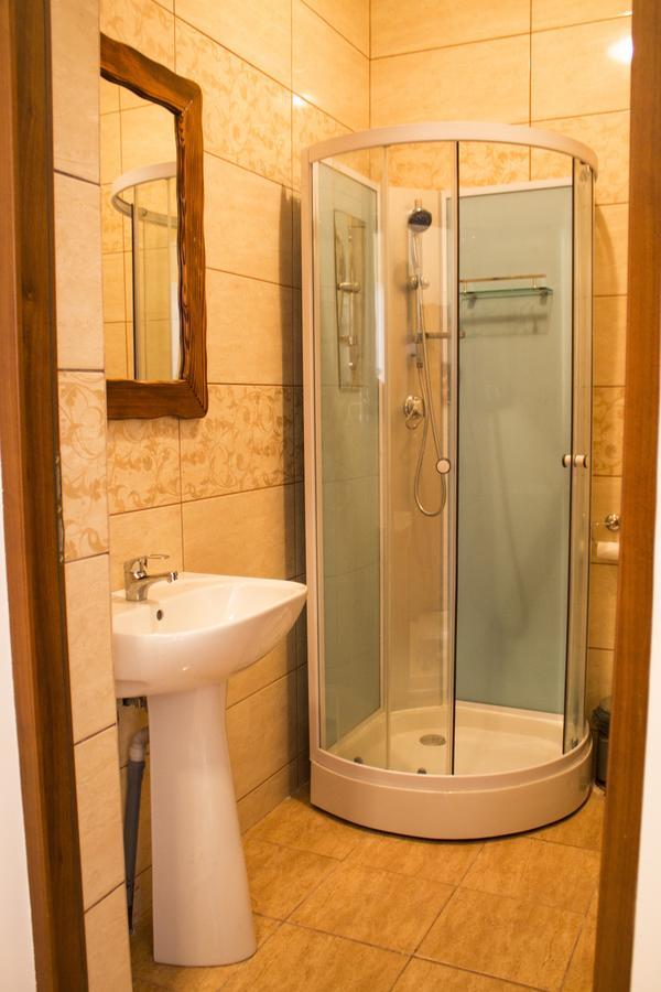 Cabana Barlogul Lupilor Vila Berevoesti Exterior foto