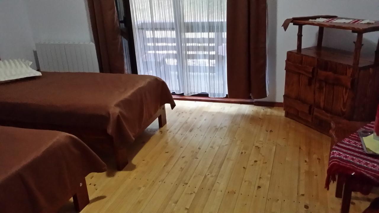Cabana Barlogul Lupilor Vila Berevoesti Exterior foto